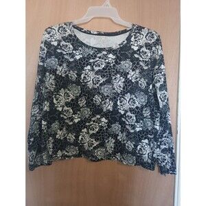 White Stag Women's Black & White Floral T-Shirt - Size XXL
